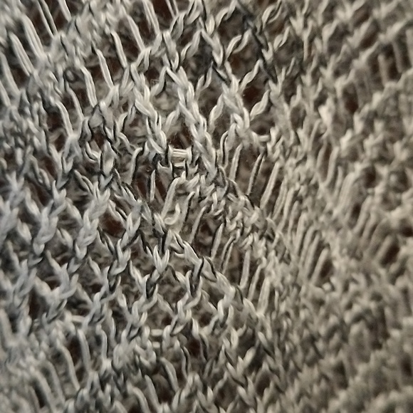 Dressbarn Gray and White Sweater Size Small - Picture 3 of 3